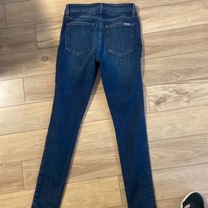 Joe’s Jeans High Rise Curvy Skinny Ankle sz  small